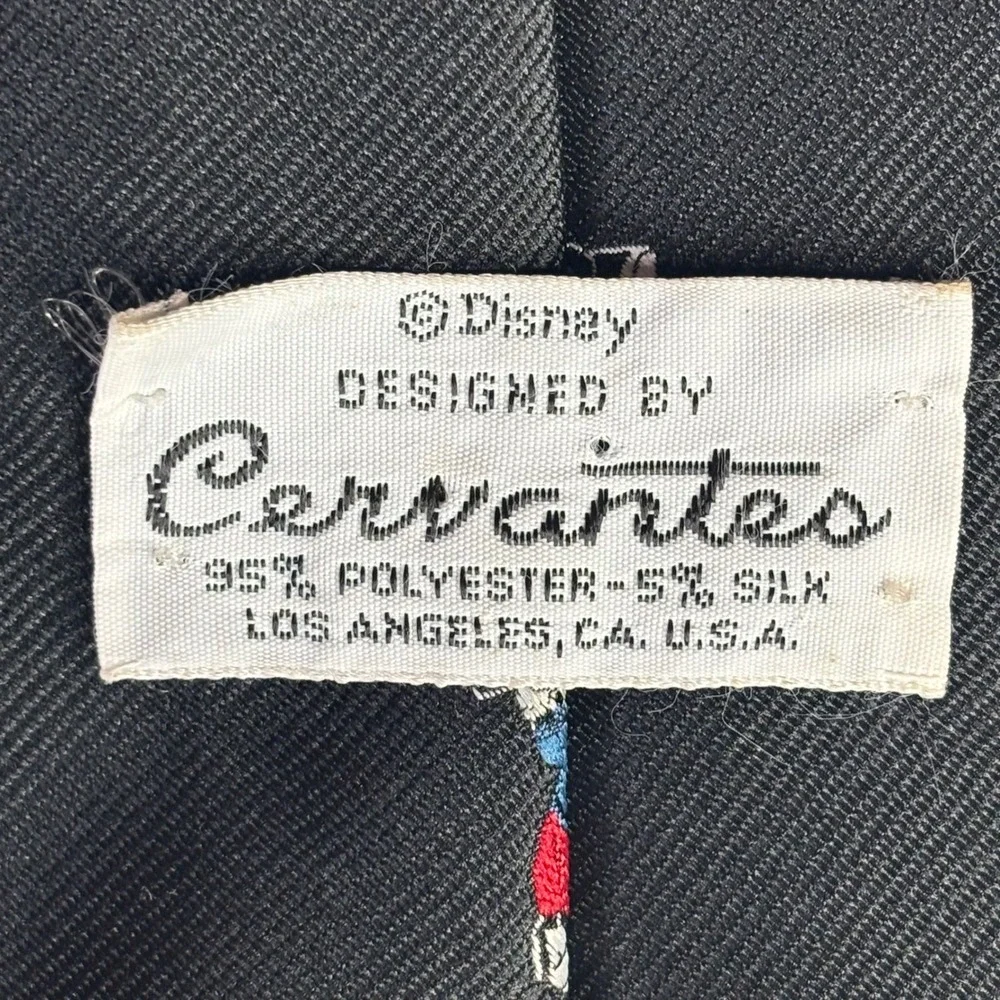Cervantes this necktie
